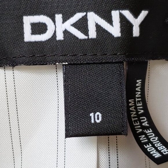 BNWT DKNY ravishing deep rose-colored glasses lined blazer (10) - Picture 4 of 7